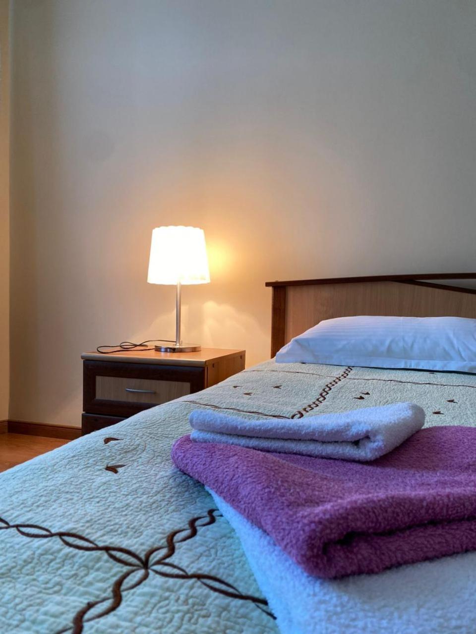 Hotel Tri Korony Cholpon-Ata Esterno foto